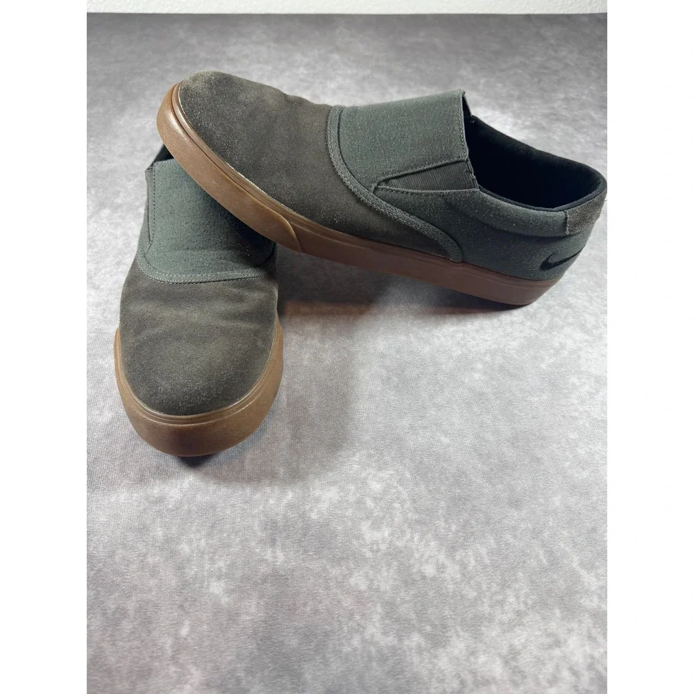 Nike SB Stefan Janoski Slip-On Olive Green Grey Gum Sole Sneakers